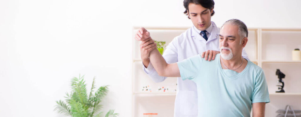 Shoulder Pain Treatment in Illinois