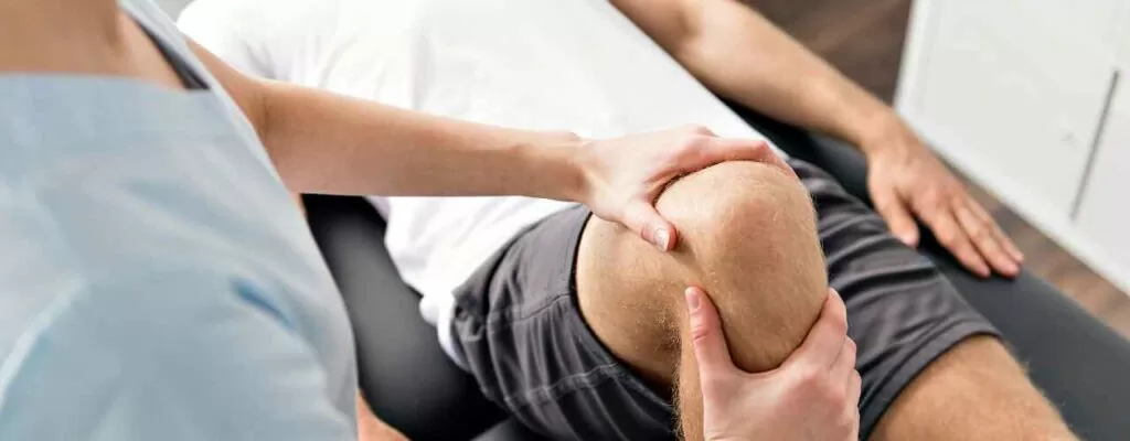 How Manual Therapy Helps Athletes Recover from Sports Injuries